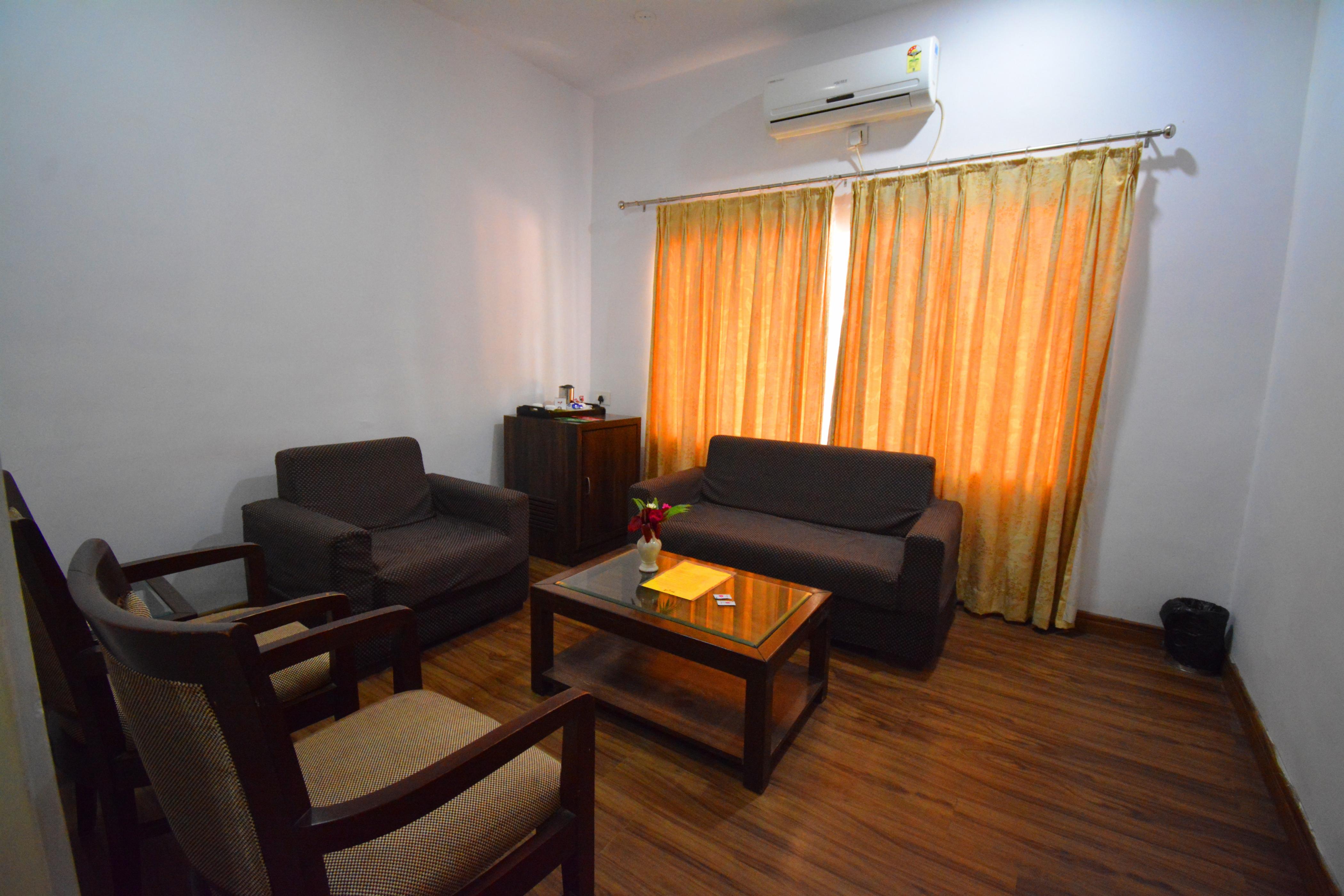 MPT Narmada Resort, Maheshwar (1 Min Walk to Narmada River) - Tap to explore photos