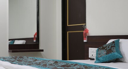 Hotel Parichay Room Type - Premium A/C Room