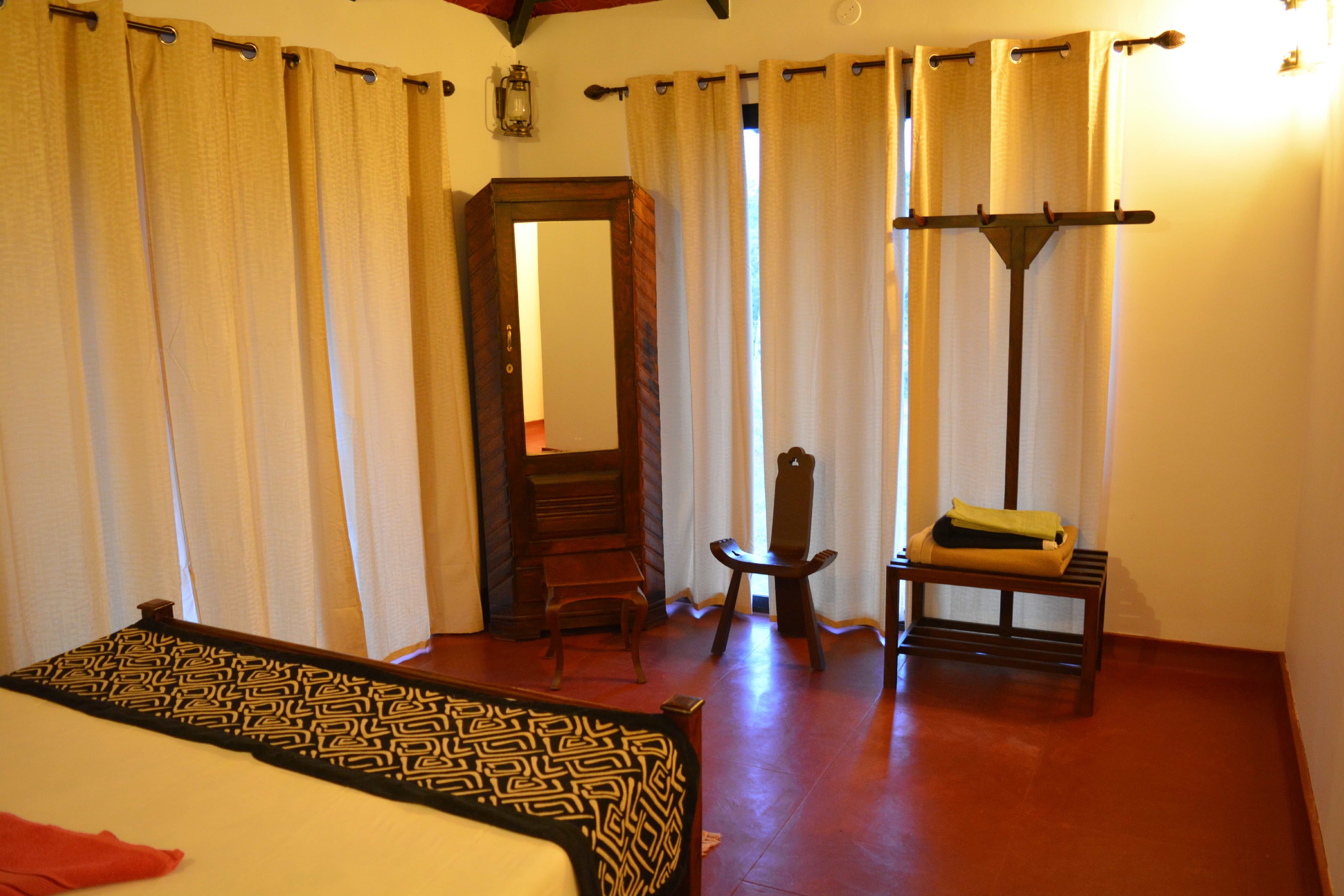 Garden Manor Homestay - Tap to explore photos