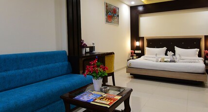 Hotel Dayal Shree Paradise Room Type - Executive Room