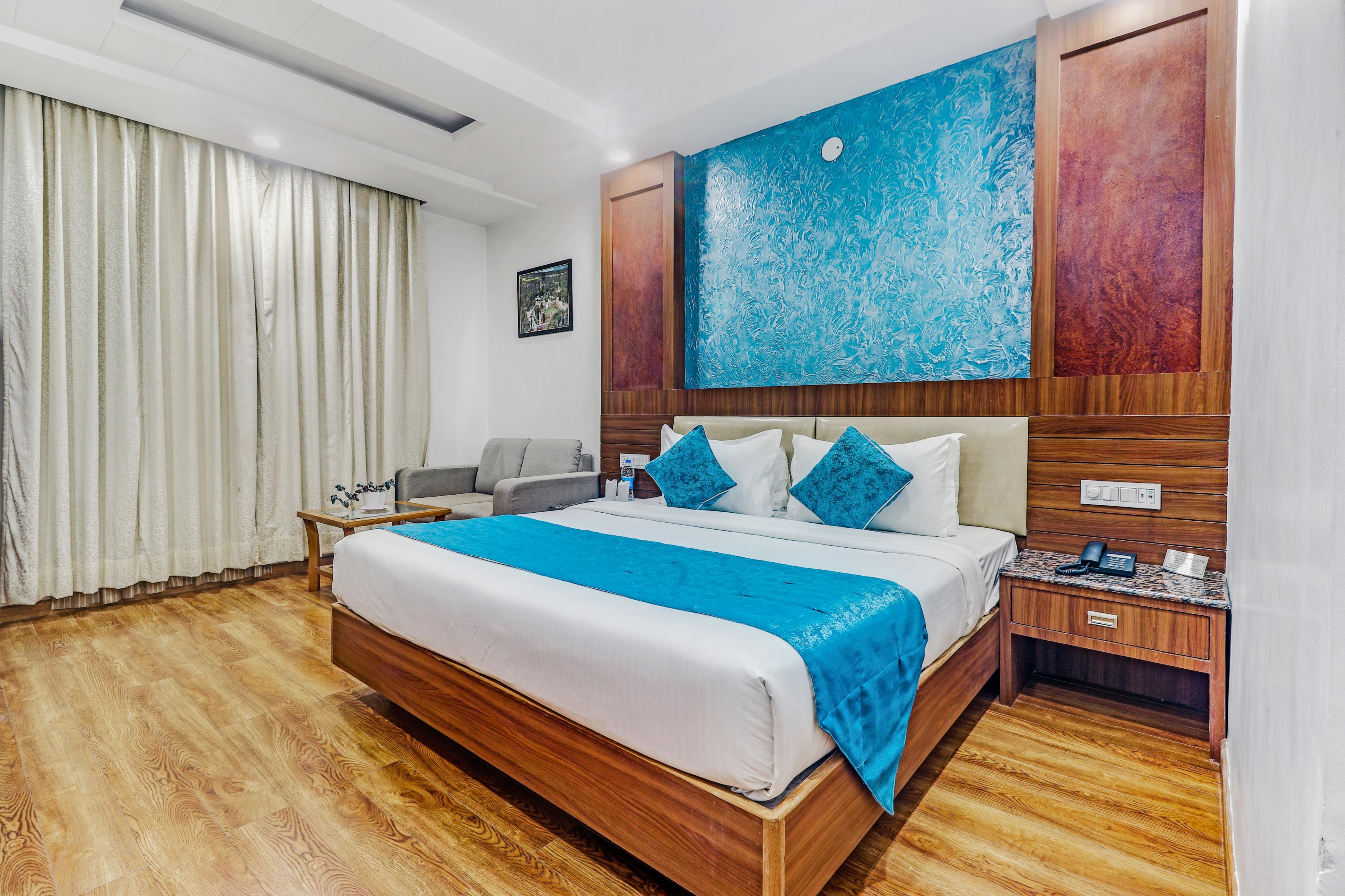 Hotel Kalka Royal, Katra Room Type - Executive Room with City View(Free Banganga Drop)