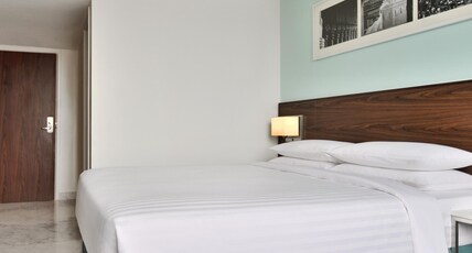 Fairfield by Marriott Pune Kharadi Room Type - Fairfield Executive Queen Room with Lounge Access Fairfield by Marriott Pune Kharadi Room Type - Fairfield Executive Queen Room with Lounge Access