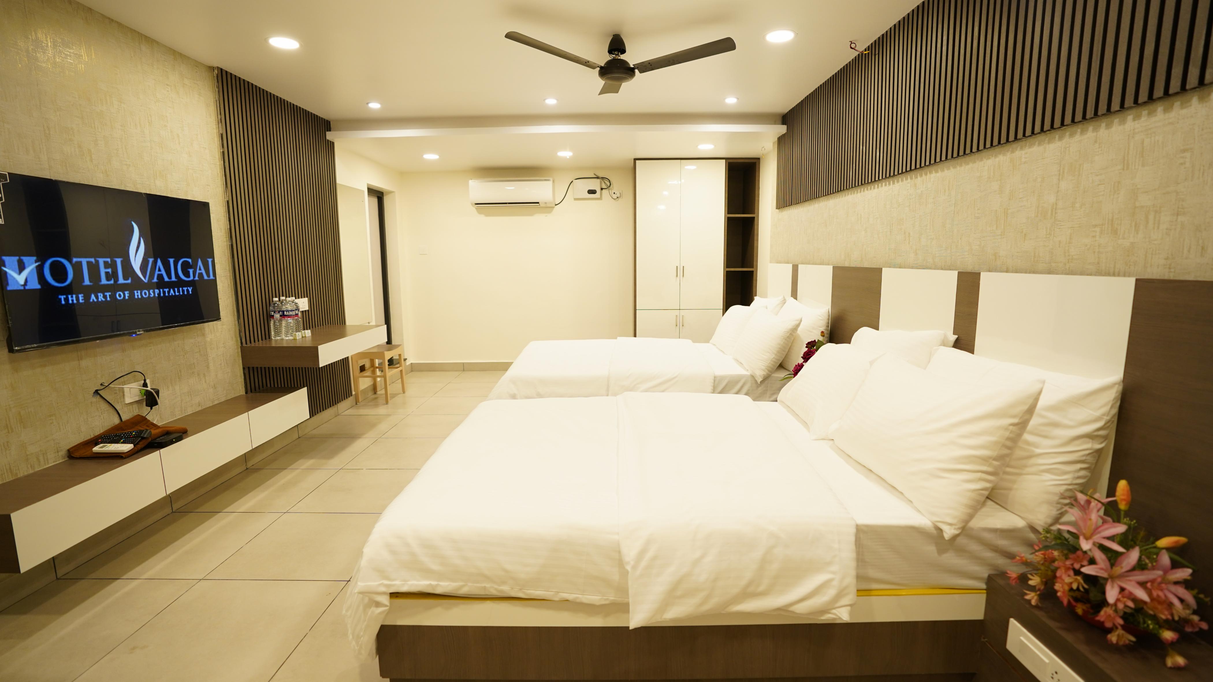 Hotel Vaigai Room Type - PREMIUM DELUXE ROOM