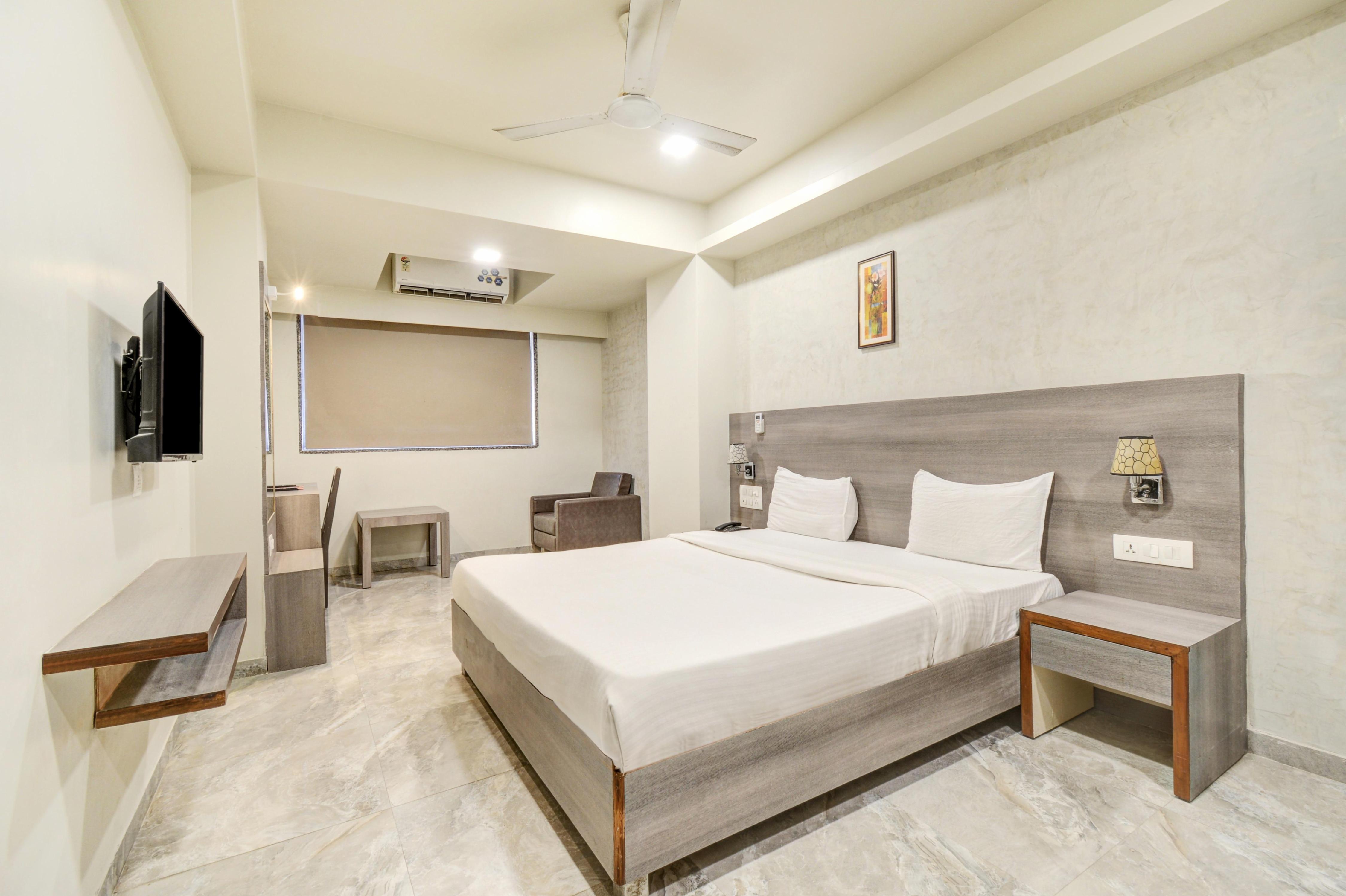 Hotel Desert Inn Tharad