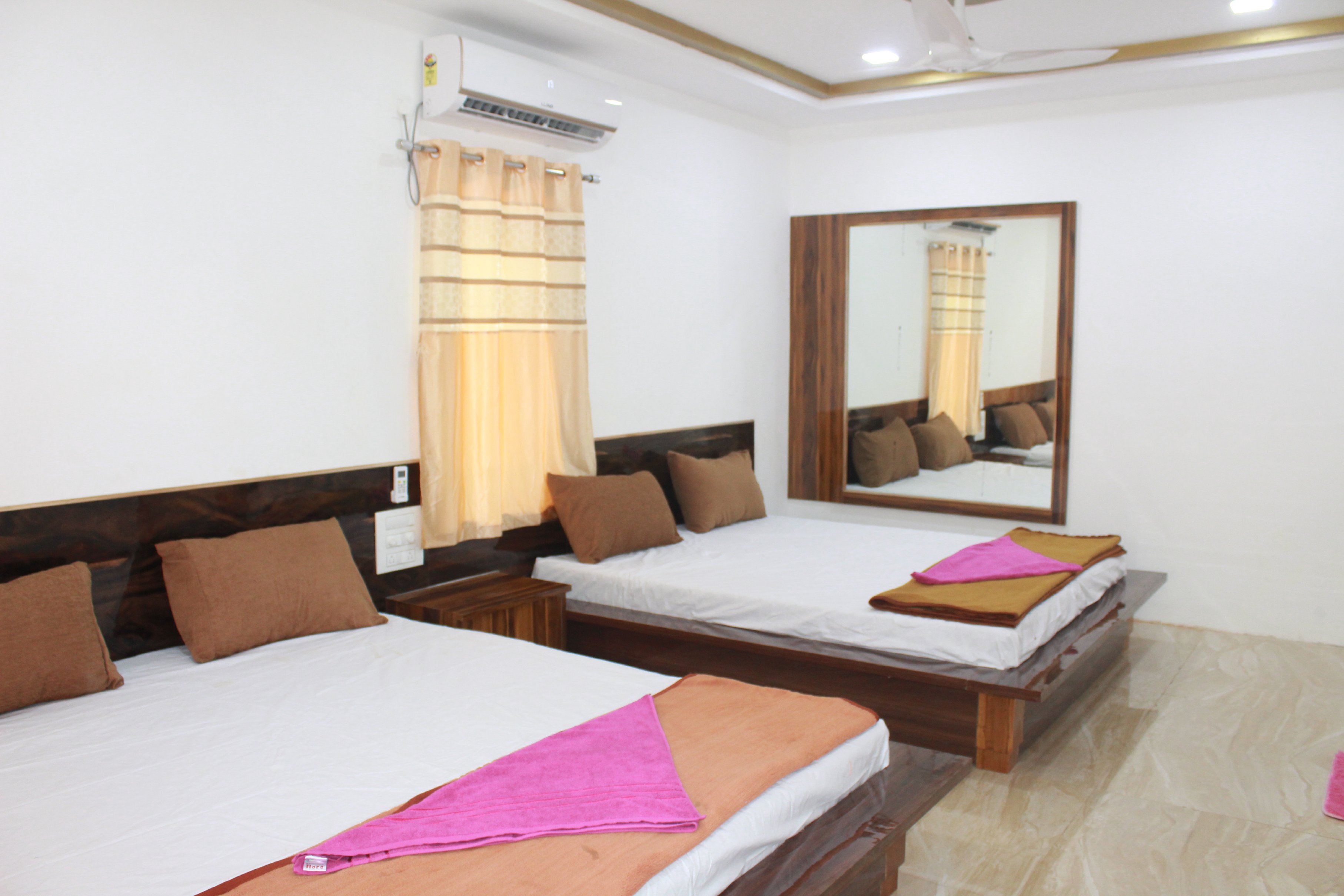 MudraBeachResort - Tap to explore photos