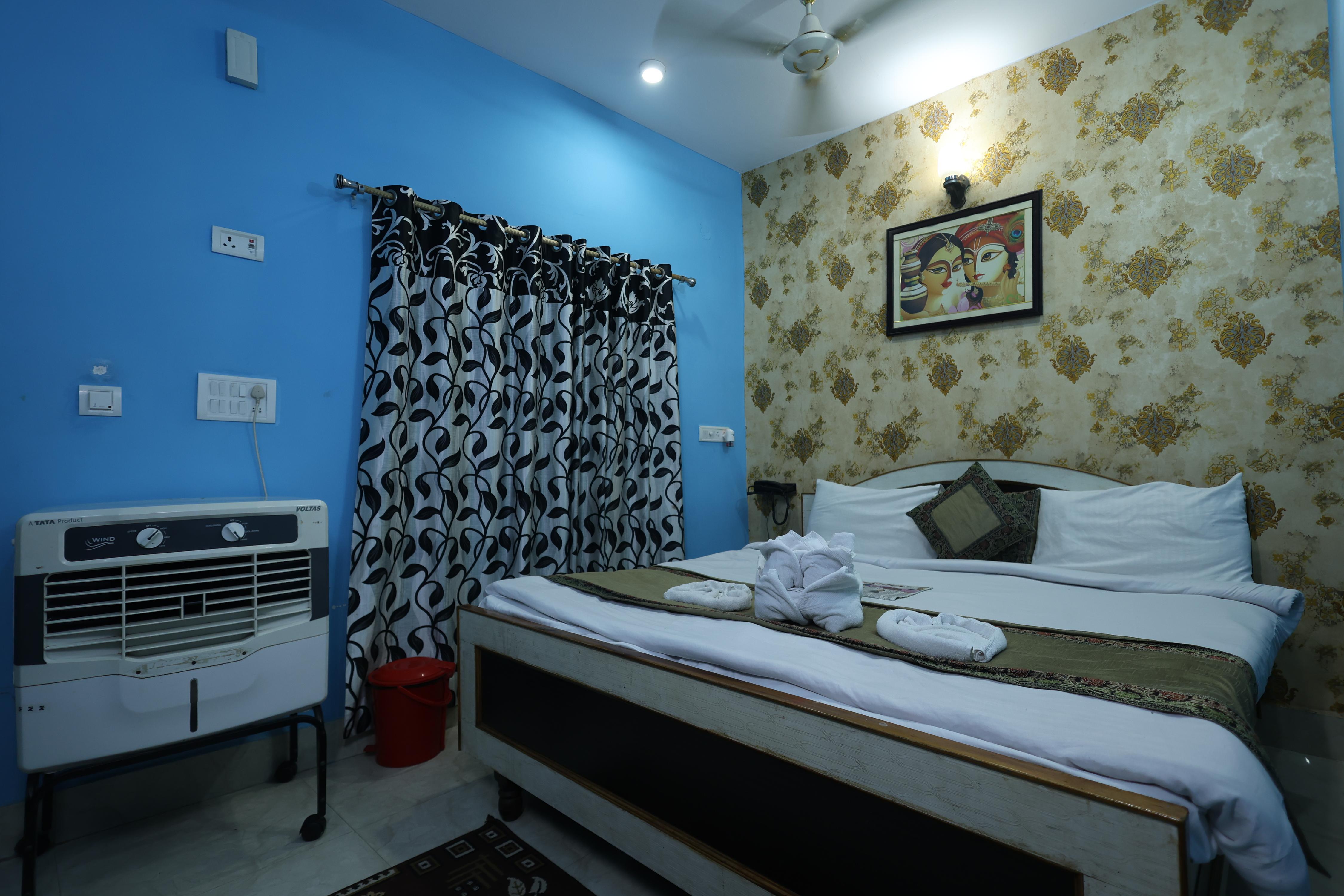 HOTEL ANAND LOK Room Type - Deluxe Double  Non Ac Room