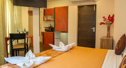 Seasons Suites Koramangala Room Type - Studio with Bathtub and Kitchenette