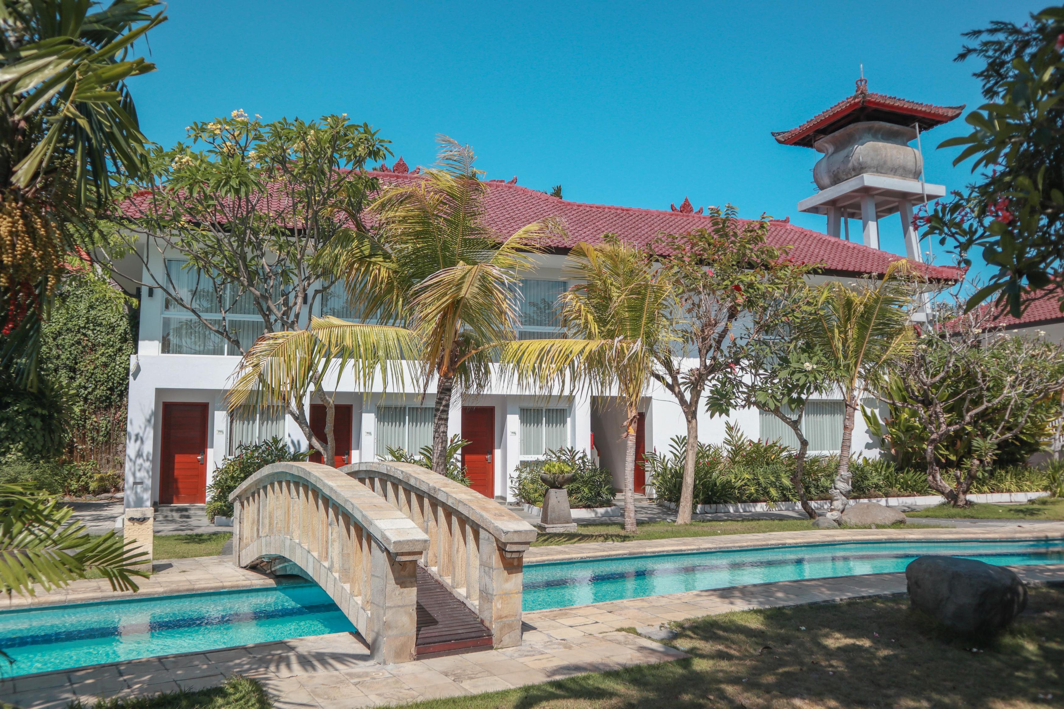 The Cakra Hotel - Tap to explore photos