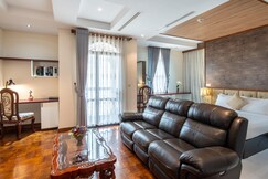 LCS Hotel & Apartment