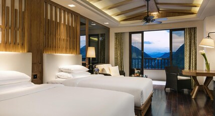 Hilton Sanqingshan Resort Room Type - TWIN GUEST ROOM W  BALCONY