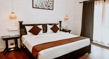 The Regalia Resort Goa Room Type - Regalia Luxury Pool View King Bed
