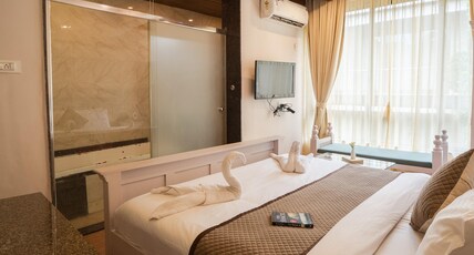 Grandeur De Sanchi- Luxury Beach Resort & Spa Room Type - Honeymoon Fantasy with Bathtub Grandeur De Sanchi- Luxury Beach Resort & Spa Room Type - Honeymoon Fantasy with Bathtub