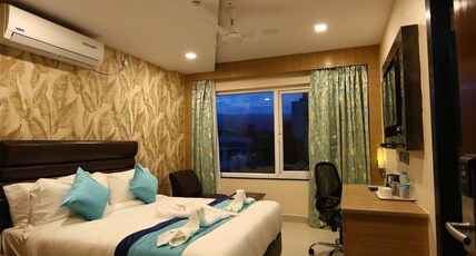 ROHHOTEL Room Type - Suite Room - King Bed