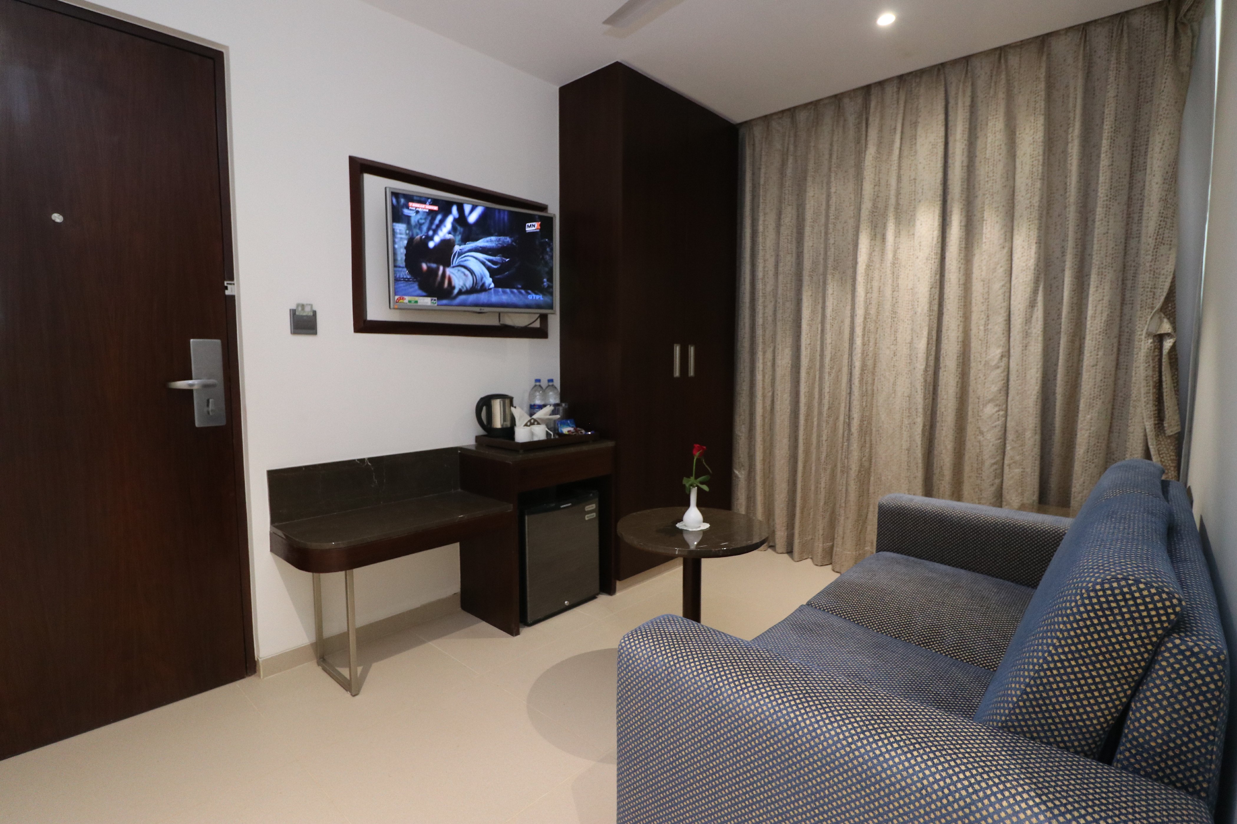 7 Apple Resort, Lonavala - Tap to explore photos