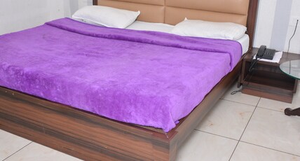 Hotel Orchard Green Room Type - Deluxe Room