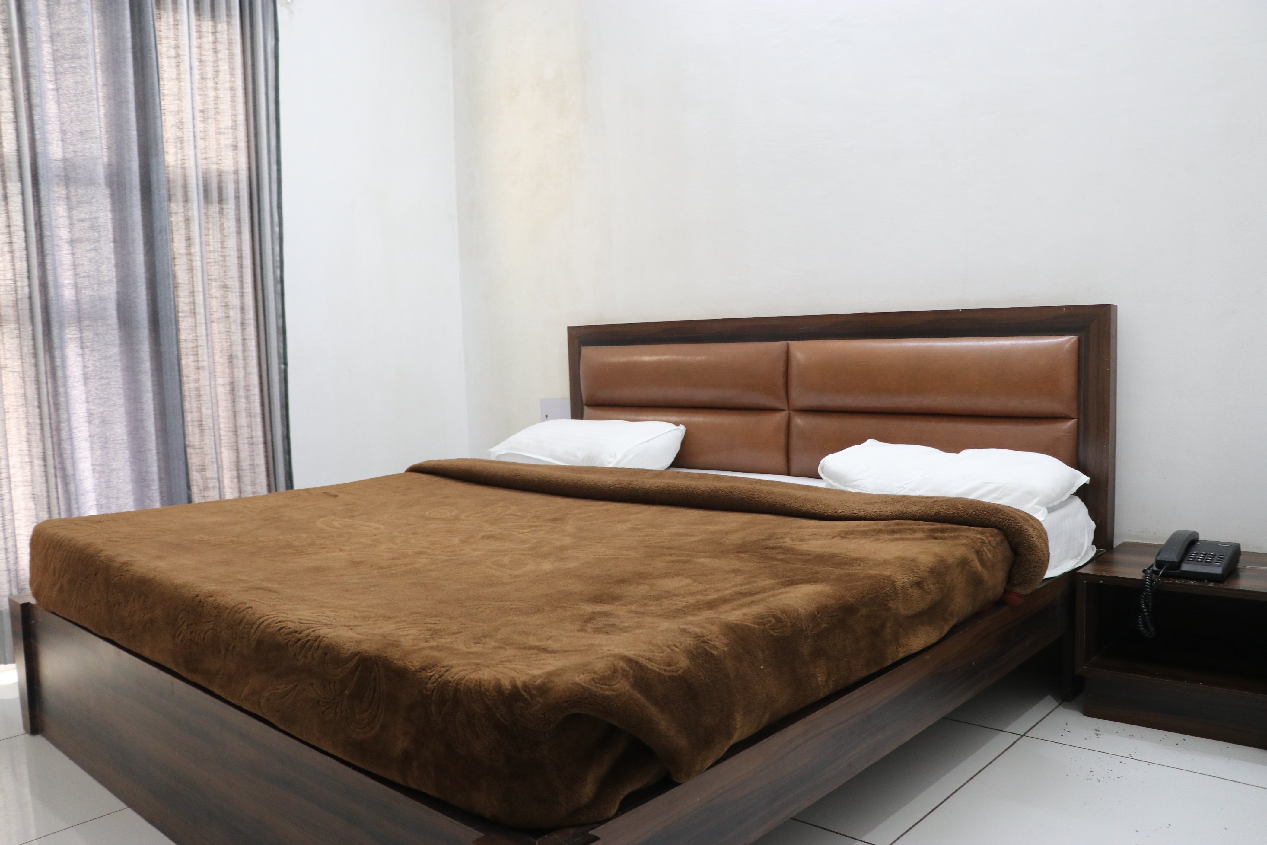 Hotel Orchard Green Room Type - Deluxe Room