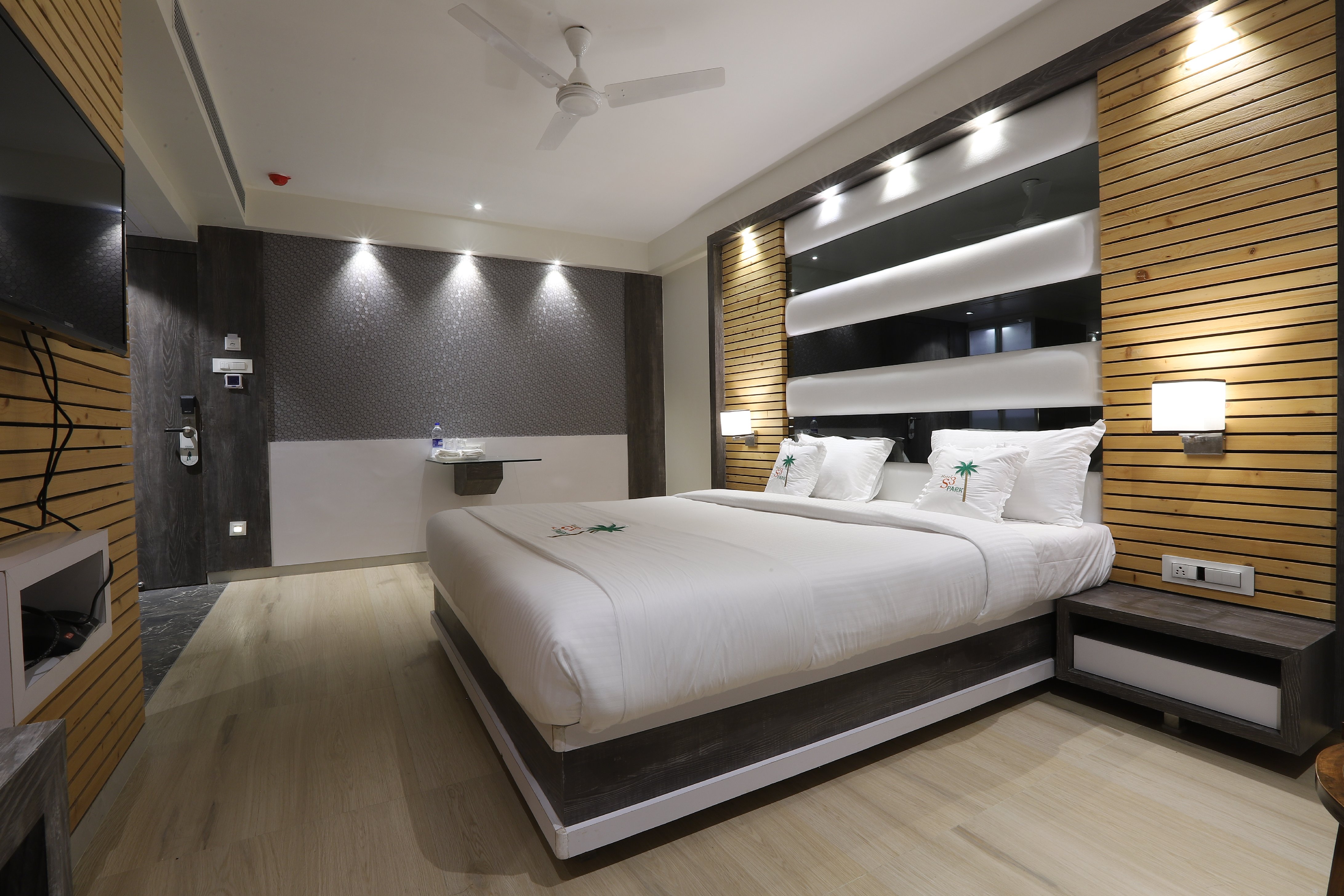 Hotel S3 Park Room Type - Super Deluxe Hotel S3 Park Room Type - Super Deluxe