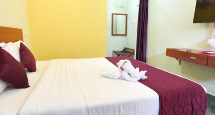 KING PARK Room Type - Deluxe Room