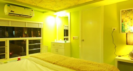 Kerala Luxury HouseBoat Room Type - Premium Room (Sharing Houseboat - Full Time AC ) Kerala Luxury HouseBoat Room Type - Premium Room (Sharing Houseboat - Full Time AC )