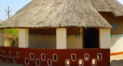 Kutir Craft Village Resort Room Type - Non Ac Family Bhunga