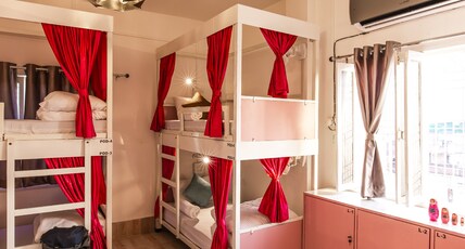 Wander Station | Rooms & Dorms Room Type - 01 Bed in 06 Female Only Dormitory