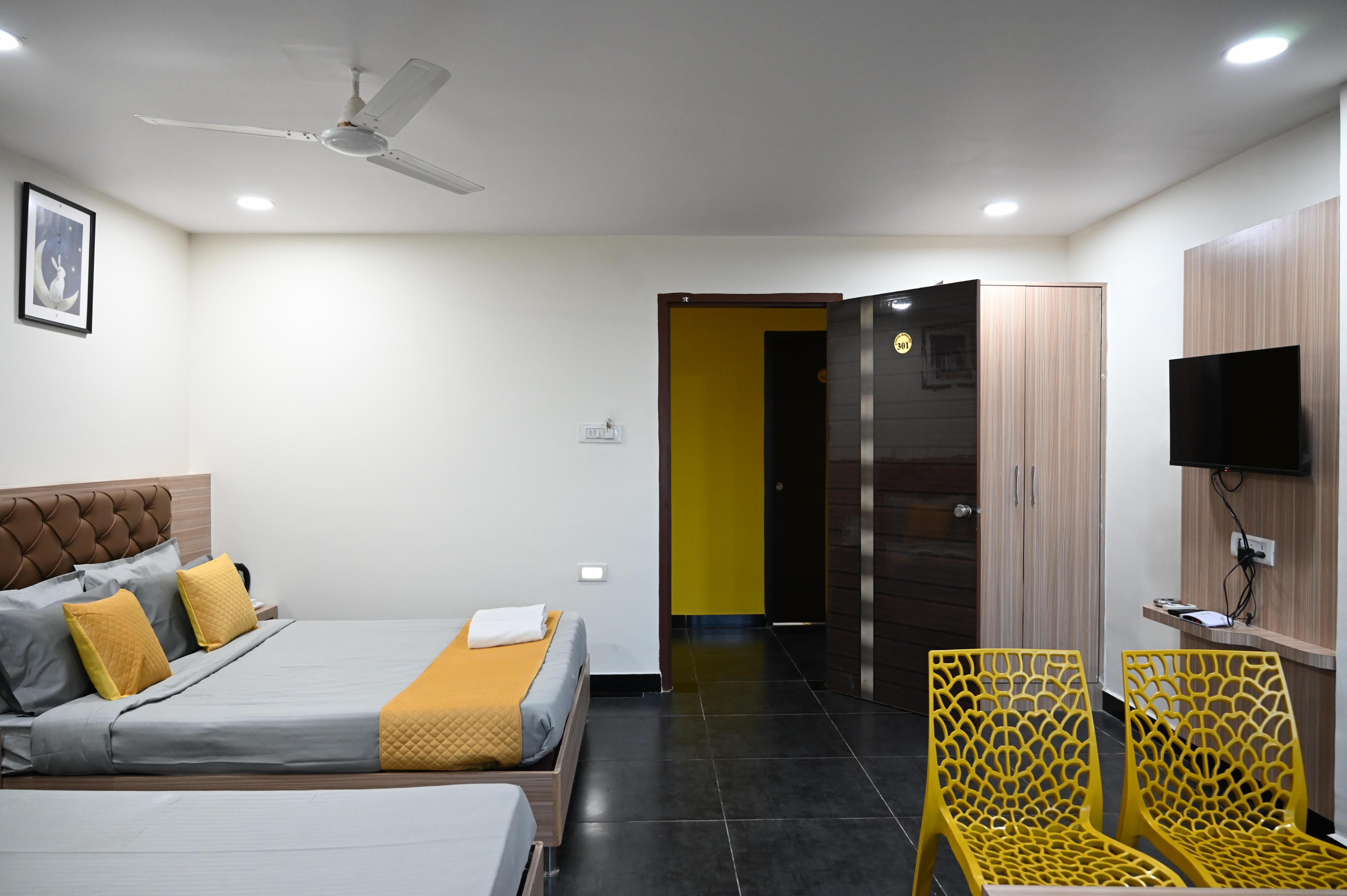 Supraja Cyber View Hotel Hitech City - Tap to explore photos