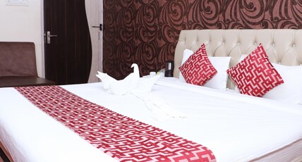 Hotel janvi international inn Room Type - Super Deluxe Room