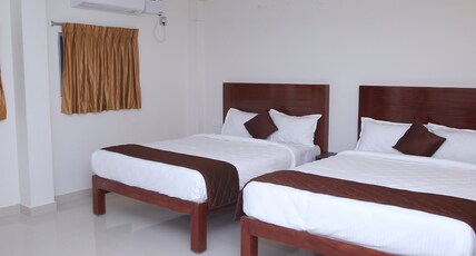 Rani Residency Room Type - SUITE ROOM AC (4 Adult )