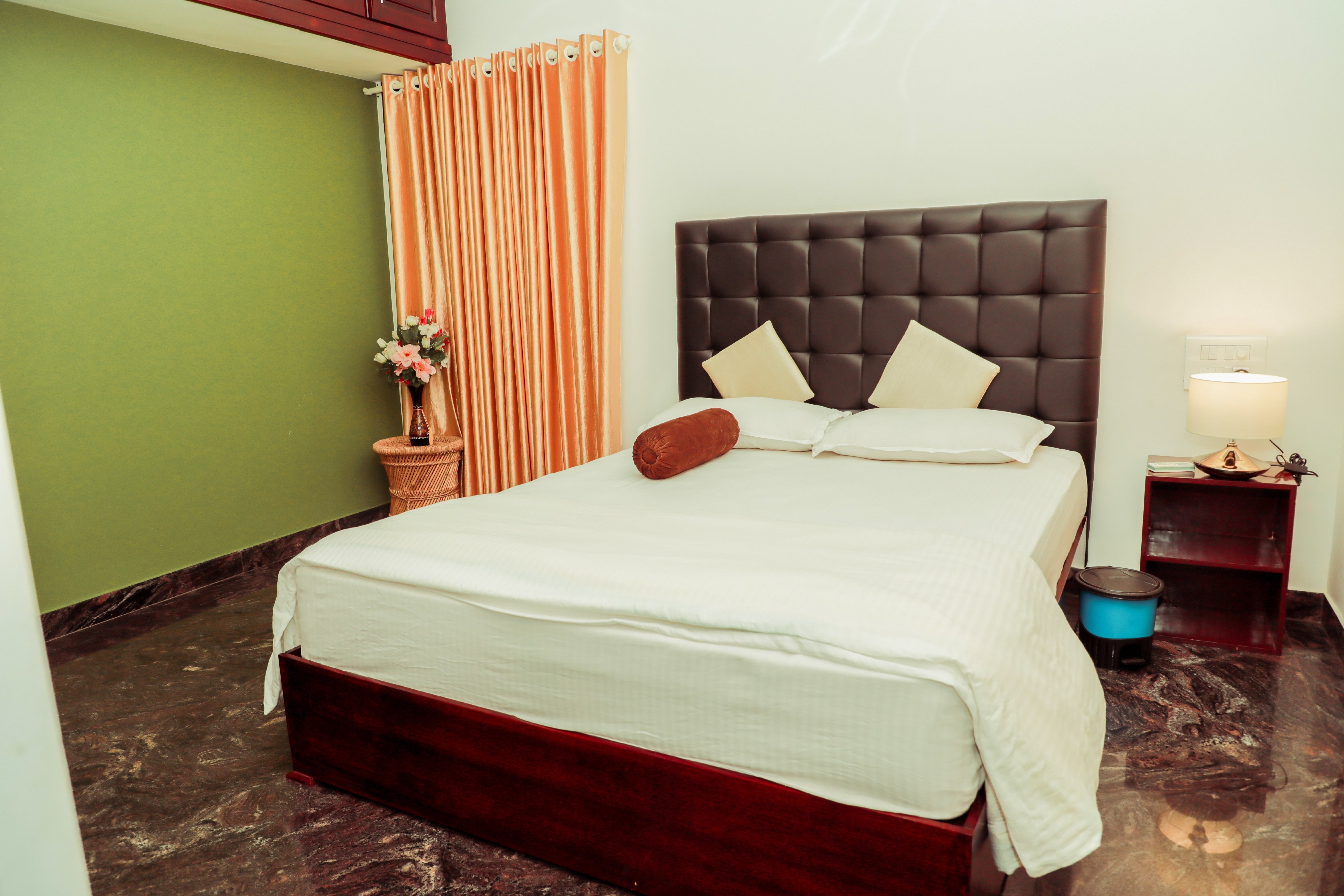 Beersheba Serviced Villa - Tap to explore photos