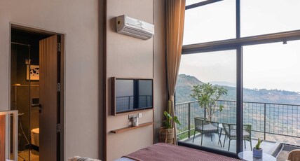 Zostel Plus Panchgani Room Type - Superior Deluxe Room (with suspended balcony hammock and valley-view) Zostel Plus Panchgani Room Type - Superior Deluxe Room (with suspended balcony hammock and valley-view)