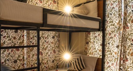 Zostel Srinagar Room Type - 1 Bunk Bed | Standard 4 Bed Mixed Dorm | Common shared washroom