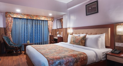 Summit Oakden Resort & Spa at Mall Road Room Type - Deluxe Room Summit Oakden Resort & Spa at Mall Road Room Type - Deluxe Room