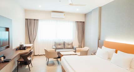 Mastiff Hotel Chinchwad by OTHPL Room Type - Premier Room