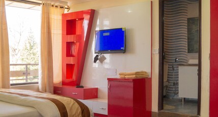Hotel Pink Park Dormitory and Rooms Room Type - Serenity Super Deluxe