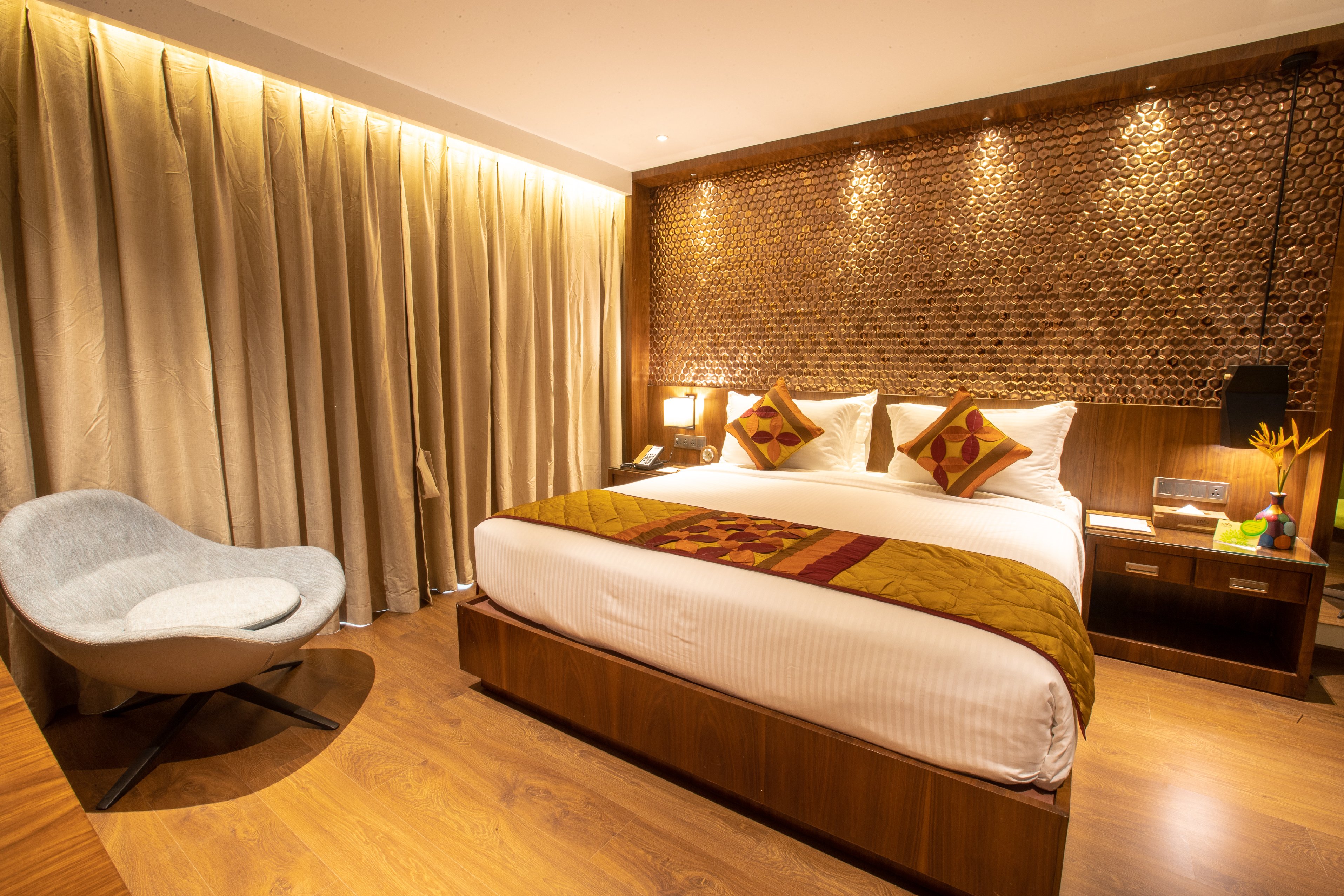 Hotel Span International Cochin - Tap to explore photos