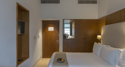 The Manor - New Delhi Room Type - Manor Premier Room