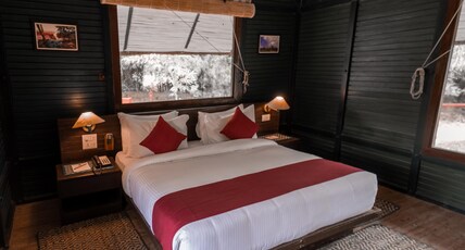 TENDU LEAF JUNGLE RESORT Room Type - LUXURY HUTS