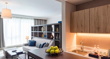 Centara West Bay Hotel & Residences Doha Room Type - Deluxe Studio