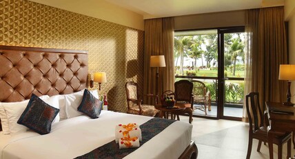 Uday Backwater Resort Room Type - Lakeview Premium Room with Balcony