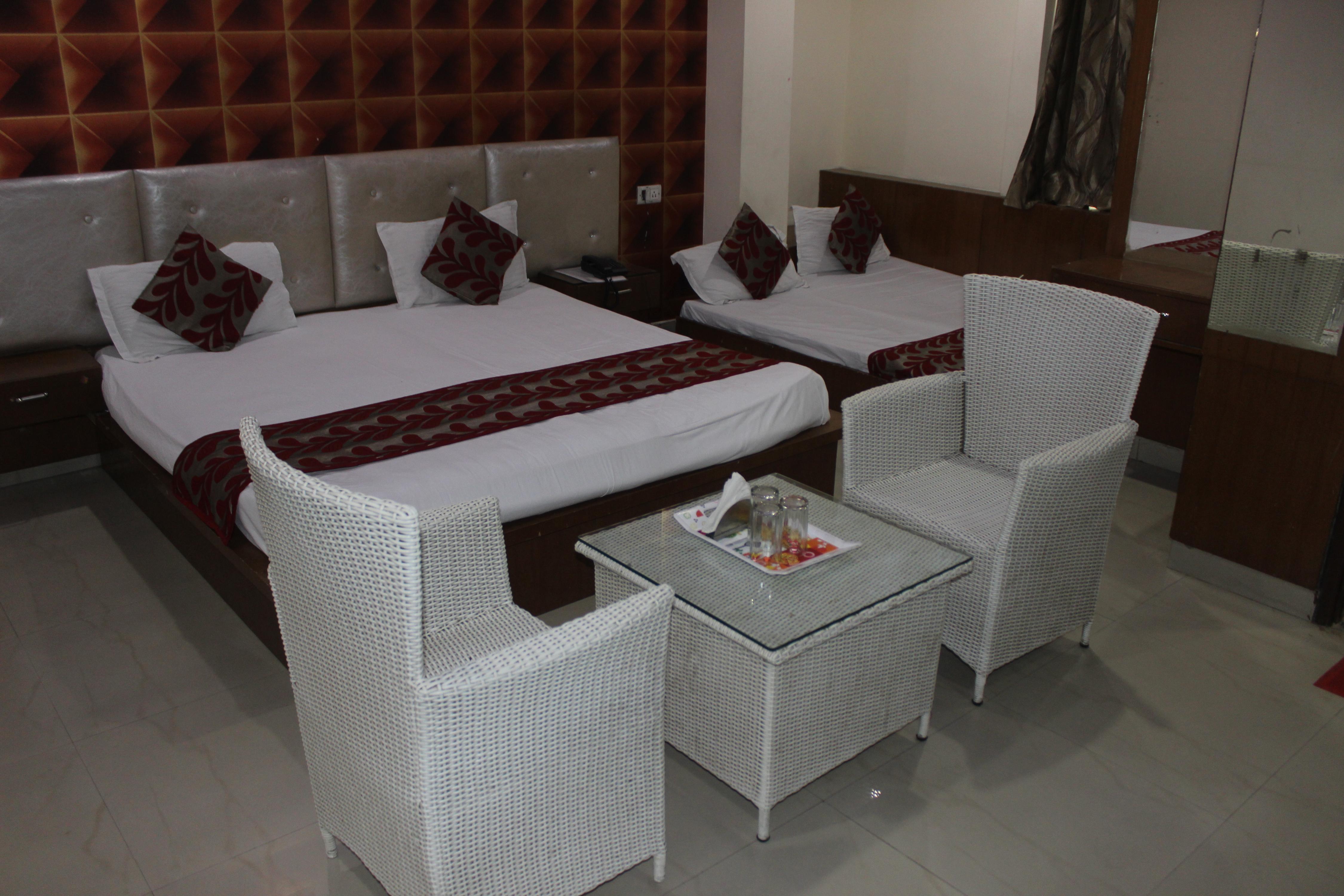 Hotel Grand Navjyoti Room Type - Family Room