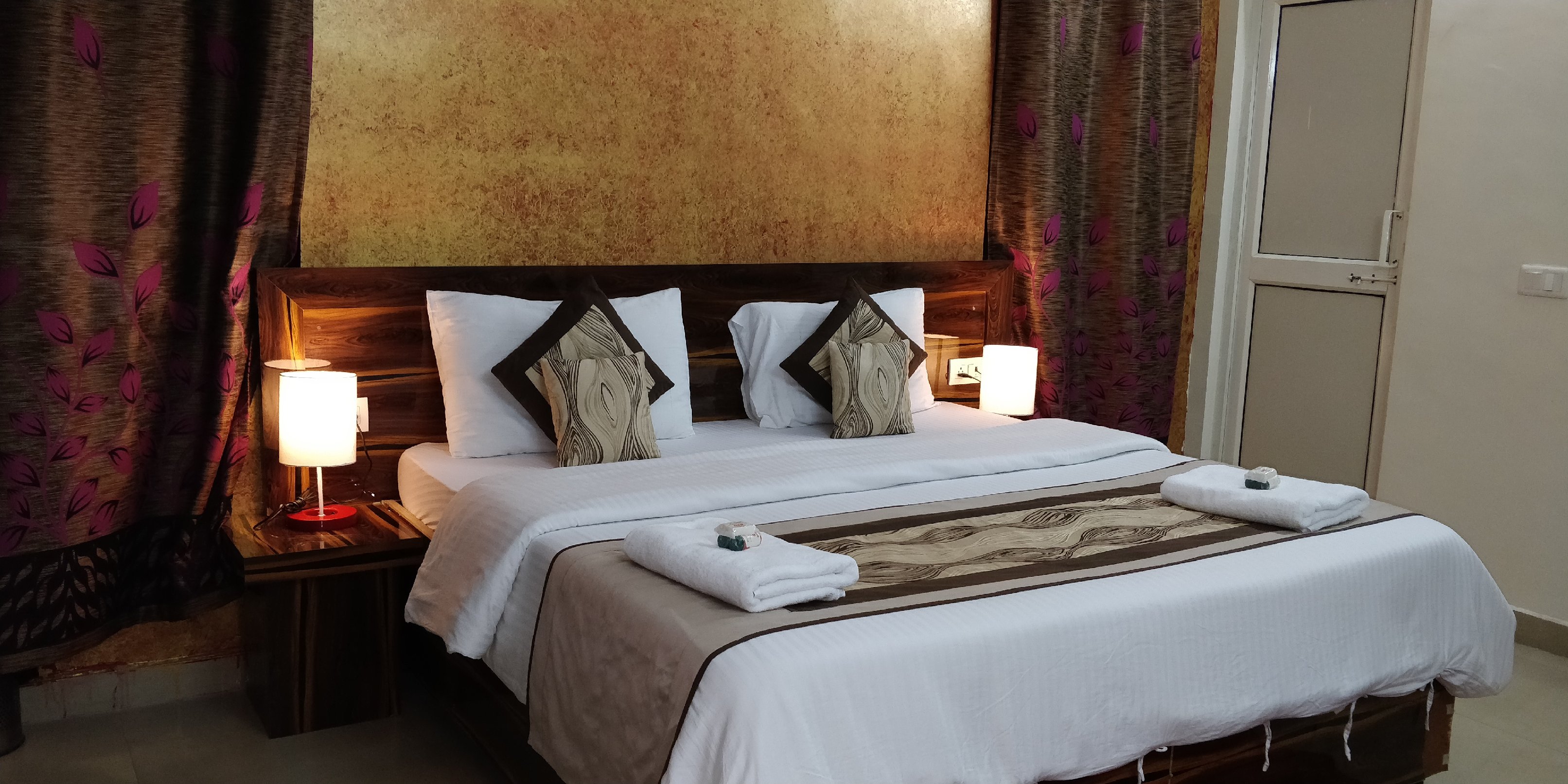 Celeste Inn - Tap to explore photos