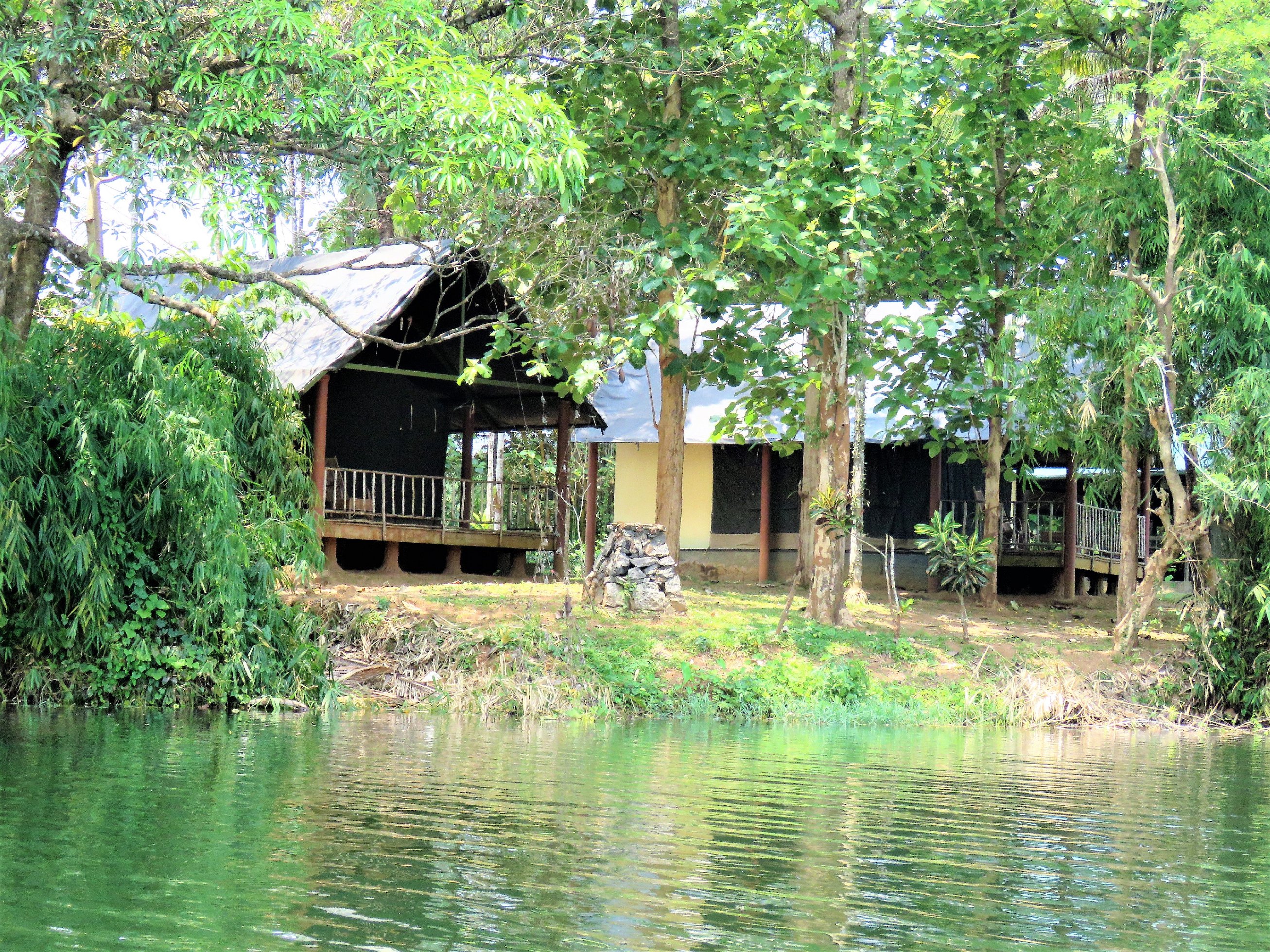 Amritara Riverside Camp Room Type - River View Tents