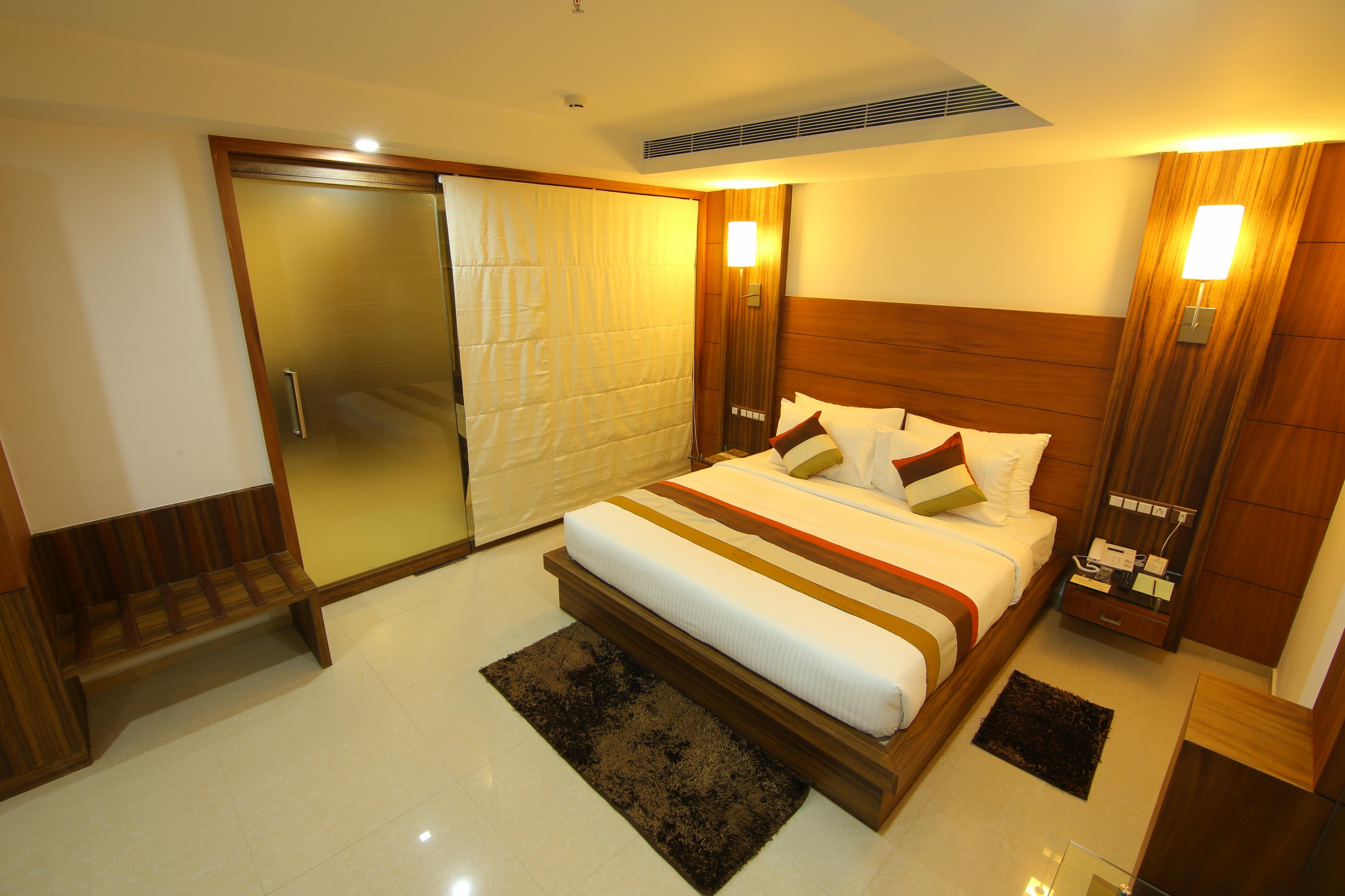 Hotel Hillway Park Room Type - Suite Room