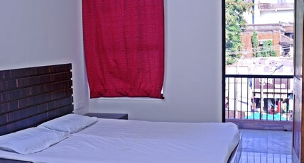 Hotel Gopi Room Type - Deluxe Ac Room