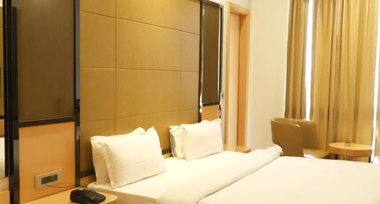 Hotel Gala Galaxy Room Type - Deluxe Room