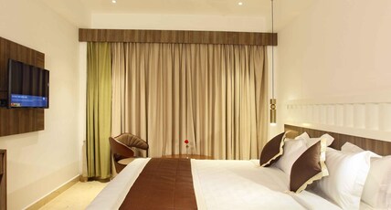 EMBASSERY RESIDENCY Room Type - AC SUITE ROOM