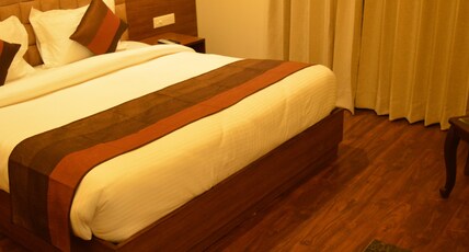 Hotel Regal Room Type - Classic Room AC