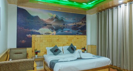 OnlyStay Uday Himalaya Room Type - Deluxe Room (Without Balcony)