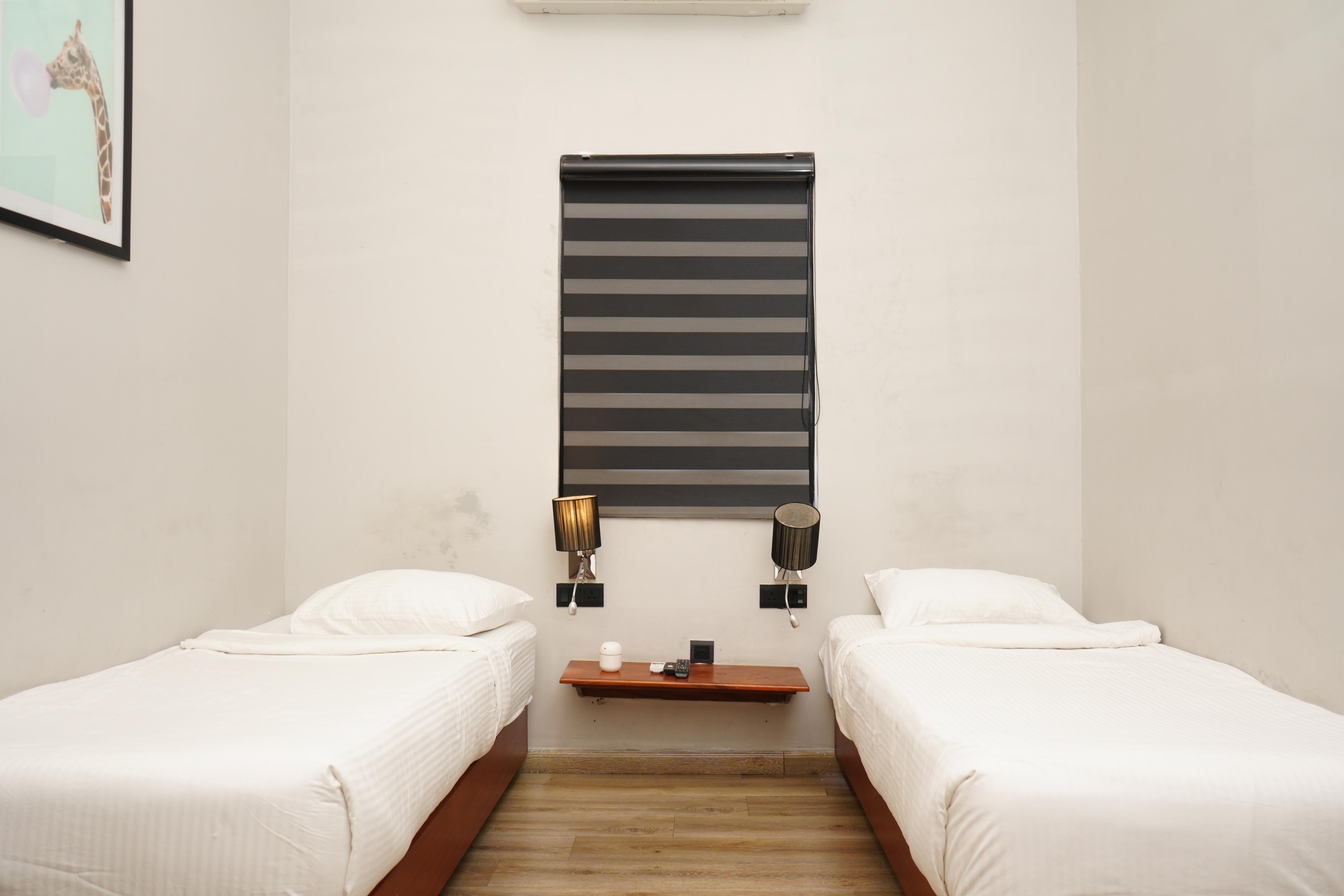 Fern Colombo Room Type - Deluxe Twin Room