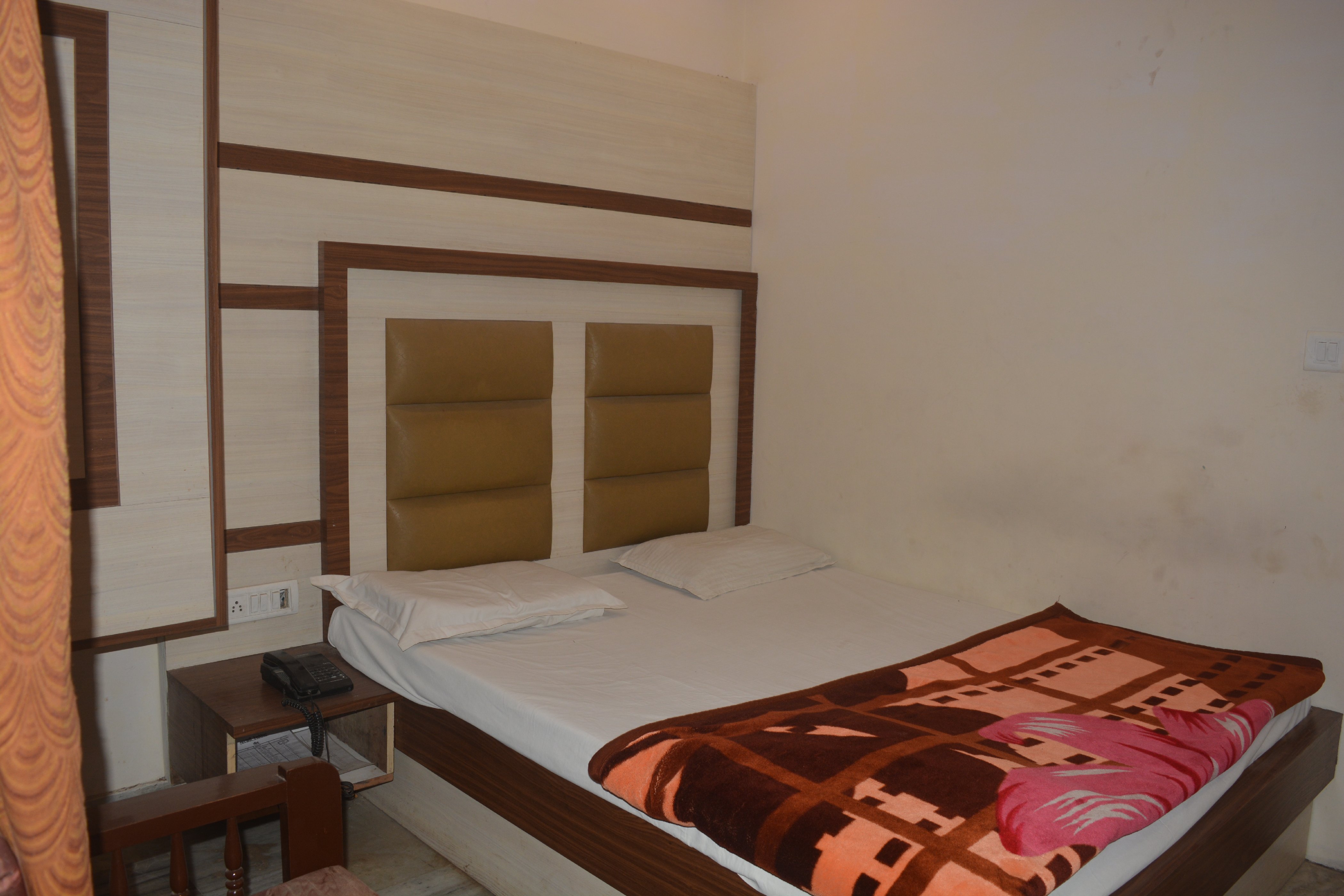 Hotel Marwari Room Type - Double Bed (AC)